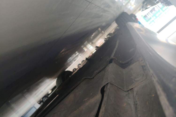 Used Jaguar XEL 2020 2.0T 250 PS SE Tech-Elegant Edition Left Side Sill