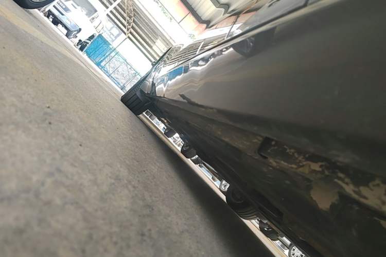 Used Jaguar XEL 2020 2.0T 200 PS S Advanced Elegance Edition Right Side Sill