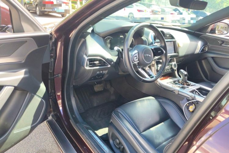 Used Jaguar XEL 2020 2.0T 200PS R-DYNAMIC Youth Sports Edition Driver Seat
