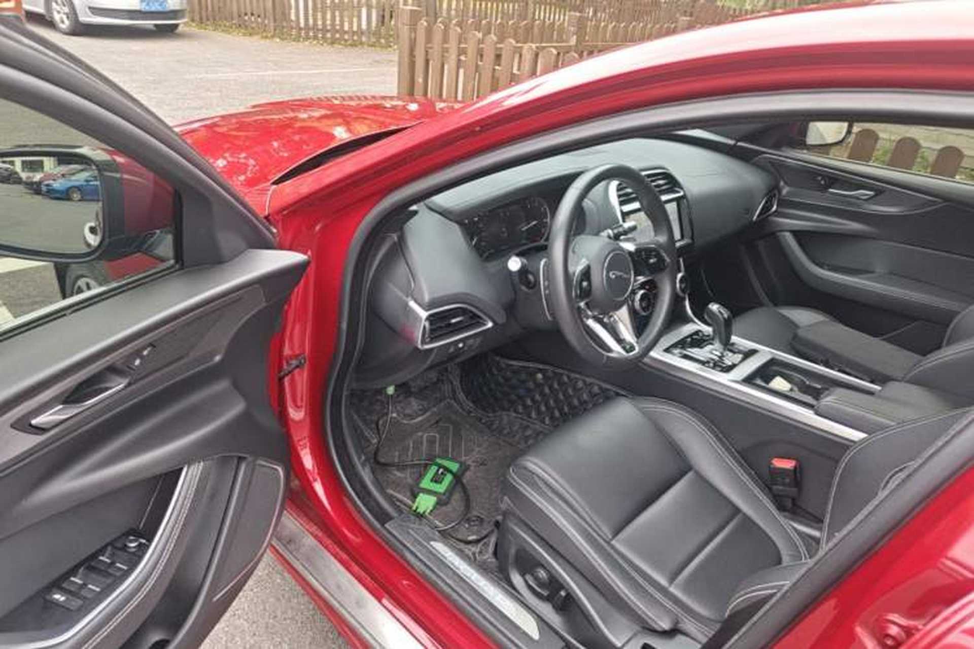Used Jaguar XEL 2020 2.0T 200 PS R-DYNAMIC S Advanced Sport Edition Driver Seat