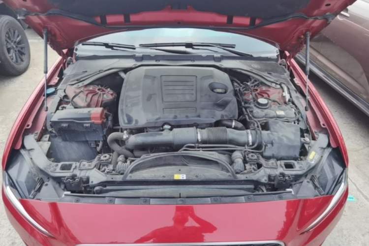Used Jaguar XEL 2020 2.0T 200 PS R-DYNAMIC S Advanced Sport Edition Engine Bay