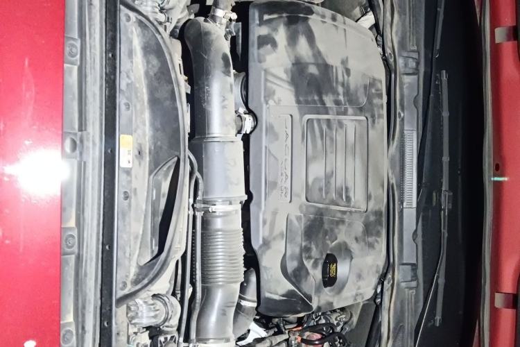 Used Jaguar XEL 2020 2.0T 200 PS R-DYNAMIC S Advanced Sport Edition Engine Bay