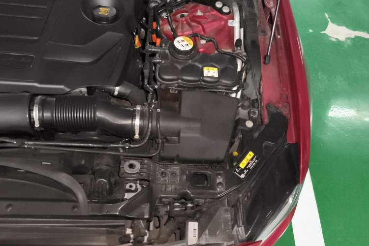 Used Jaguar XEL 2020 2.0T 200 PS S Advanced Elegance Edition Engine Bay Left