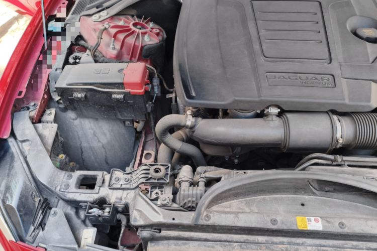 Used Jaguar XEL 2020 2.0T 200PS R-DYNAMIC Youth Sports Edition Engine Bay Right