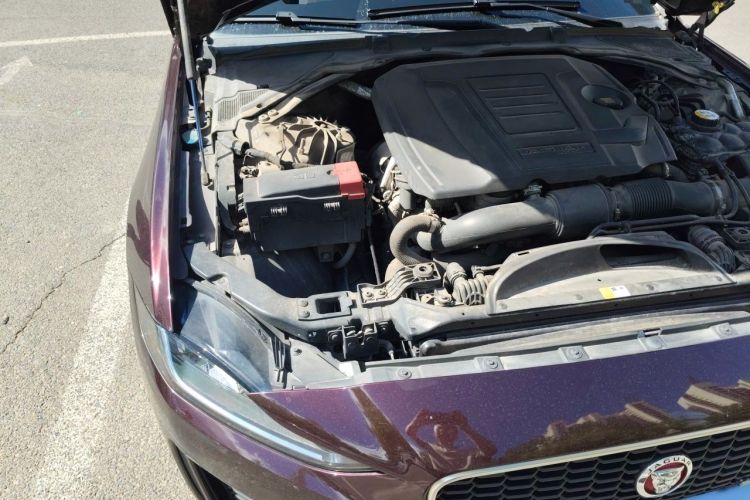 Used Jaguar XEL 2020 2.0T 200PS R-DYNAMIC Youth Sports Edition Engine Bay Right