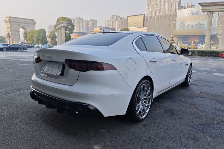 Used Jaguar XEL 2020 2.0T 200 PS S Advanced Elegance Edition Exterior 6