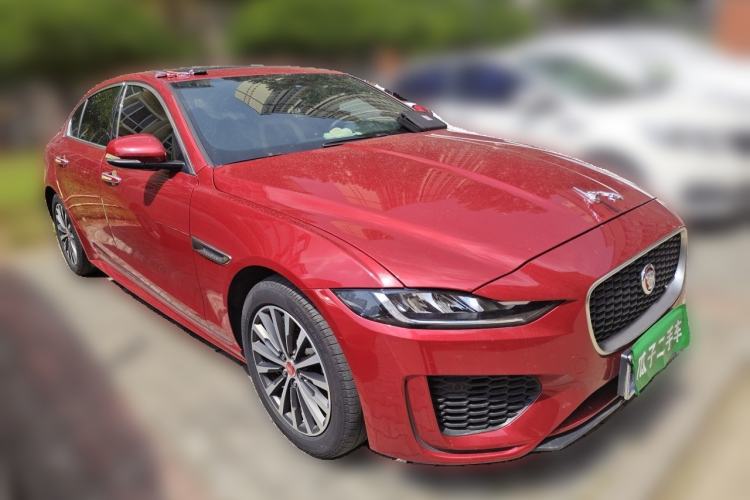 Used Jaguar XEL 2020 2.0T 200PS R-DYNAMIC Youth Sports Edition Front Right 45 Deg