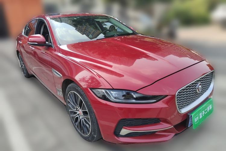 Used Jaguar XEL 2020 2.0T 200 PS S Advanced Elegance Edition Front Right 45 Deg