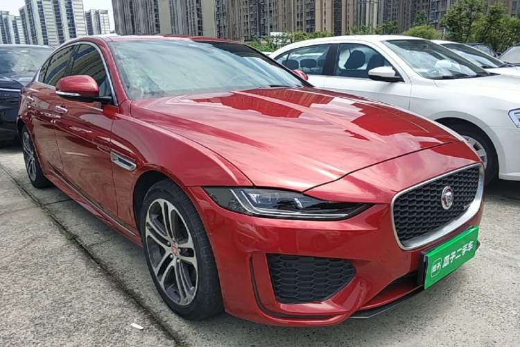 Used Jaguar XEL 2020 2.0T 200 PS R-DYNAMIC S Advanced Sport Edition Front Right 45 Deg