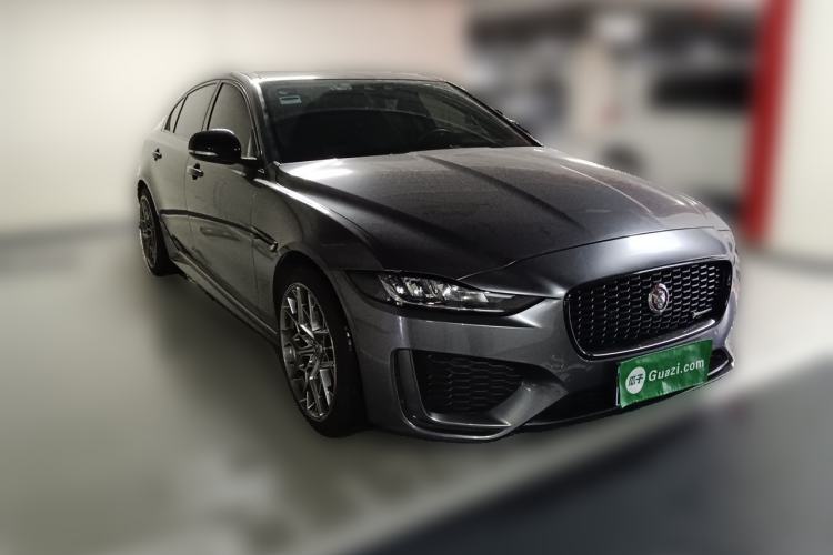 Used Jaguar XEL 2020 2.0T 200PS R-DYNAMIC Youth Sports Edition Front Right 45 Deg
