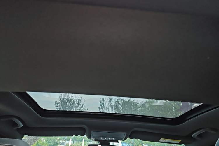 Used Jaguar XEL 2020 2.0T 200 PS R-DYNAMIC S Advanced Sport Edition Headliner