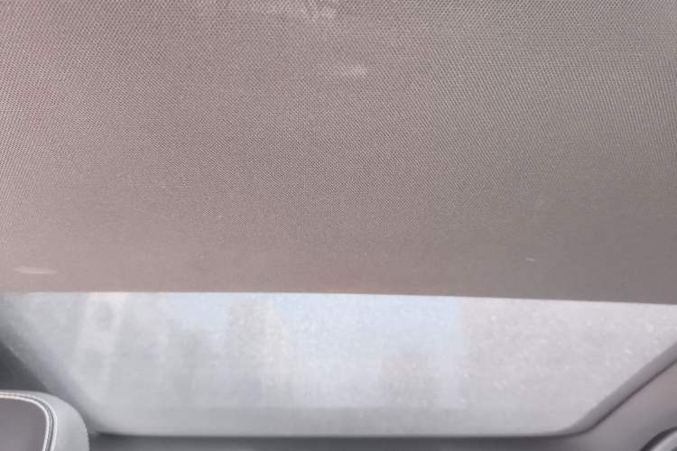 Used Jaguar XEL 2020 2.0T 200PS R-DYNAMIC Youth Sports Edition Headliner