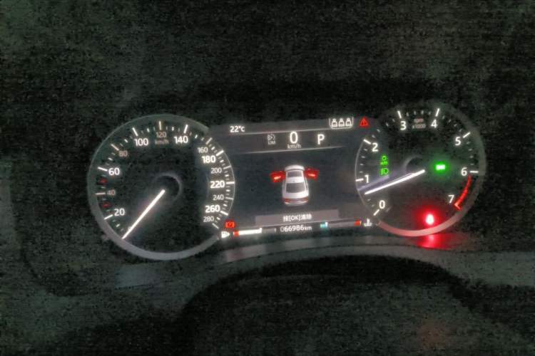 Used Jaguar XEL 2020 2.0T 200 PS S Advanced Elegance Edition Instrument Cluster