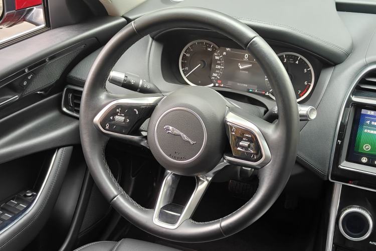 Used Jaguar XEL 2020 2.0T 200 PS S Advanced Elegance Edition Interior 10
