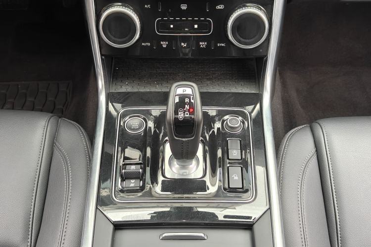 Used Jaguar XEL 2020 2.0T 200 PS S Advanced Elegance Edition Interior 12