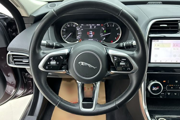 Used Jaguar XEL 2020 2.0T 200 PS S Advanced Elegance Edition Interior 3