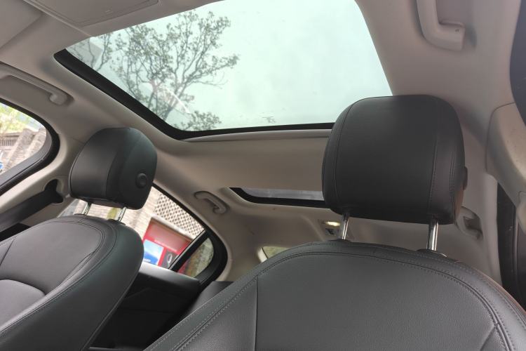 Used Jaguar XEL 2020 2.0T 200 PS S Advanced Elegance Edition Interior 3