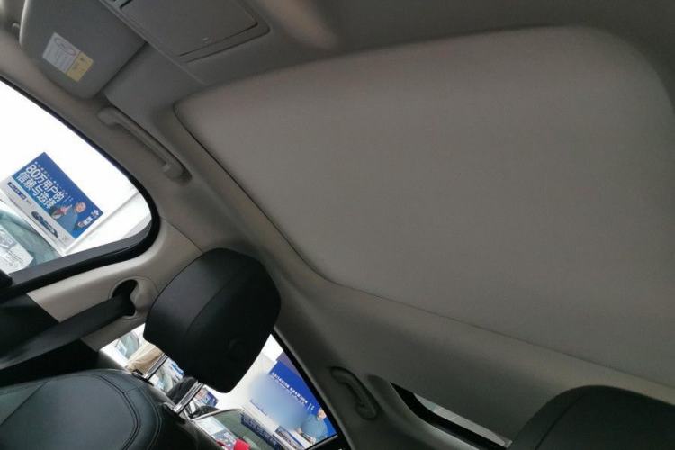 Used Jaguar XEL 2020 2.0T 250 PS SE Tech-Elegant Edition Interior 7