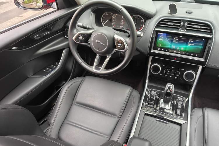 Used Jaguar XEL 2020 2.0T 200 PS S Advanced Elegance Edition Interior 8