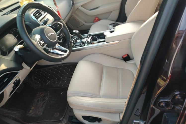 Used Jaguar XEL 2020 2.0T 200 PS S Advanced Elegance Edition Left Front Seat