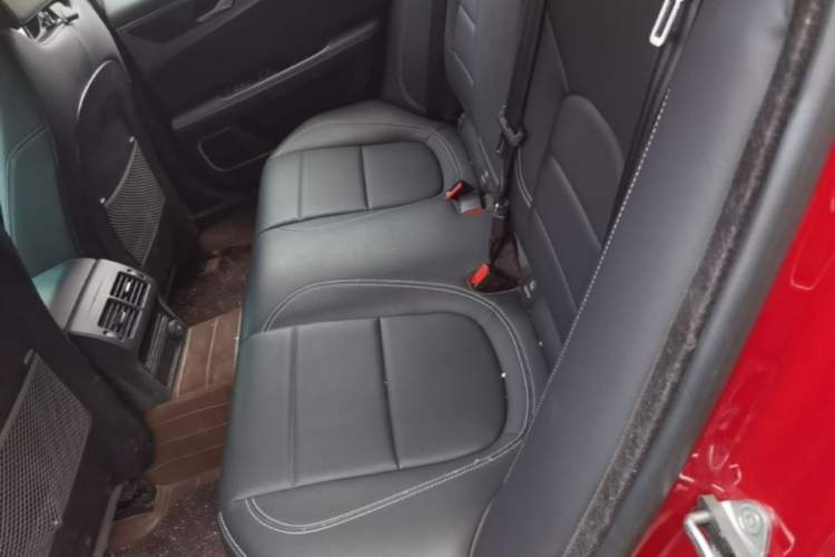 Used Jaguar XEL 2020 2.0T 200 PS R-DYNAMIC S Advanced Sport Edition Left Rear Seat