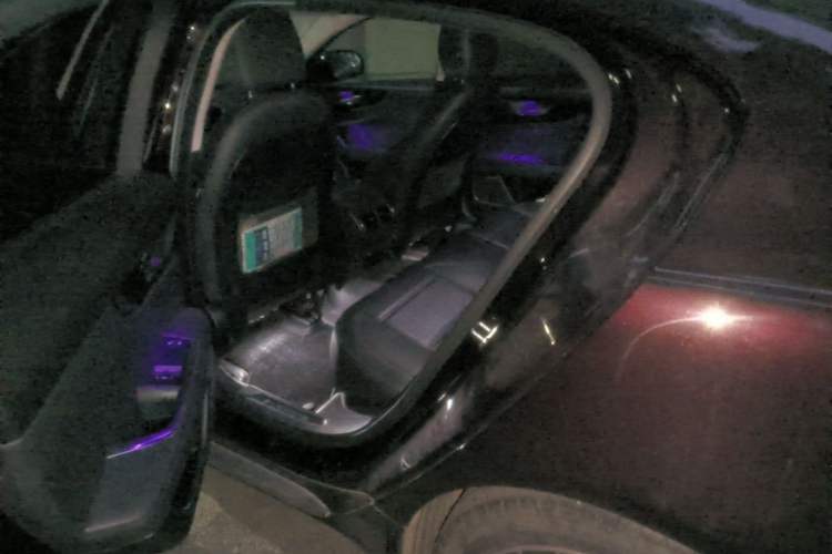 Used Jaguar XEL 2020 2.0T 200 PS S Advanced Elegance Edition Left Rear Seat