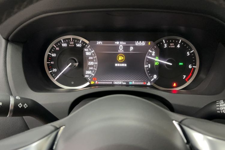 Used Jaguar XEL 2020 2.0T 200 PS S Advanced Elegance Edition Odometer Close Up