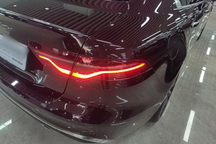 Used Jaguar XEL 2020 2.0T 200 PS S Advanced Elegance Edition Right Rear Taillight