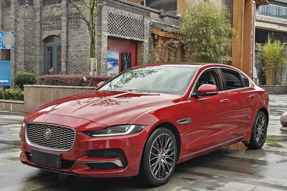 Jaguar XEL 2020