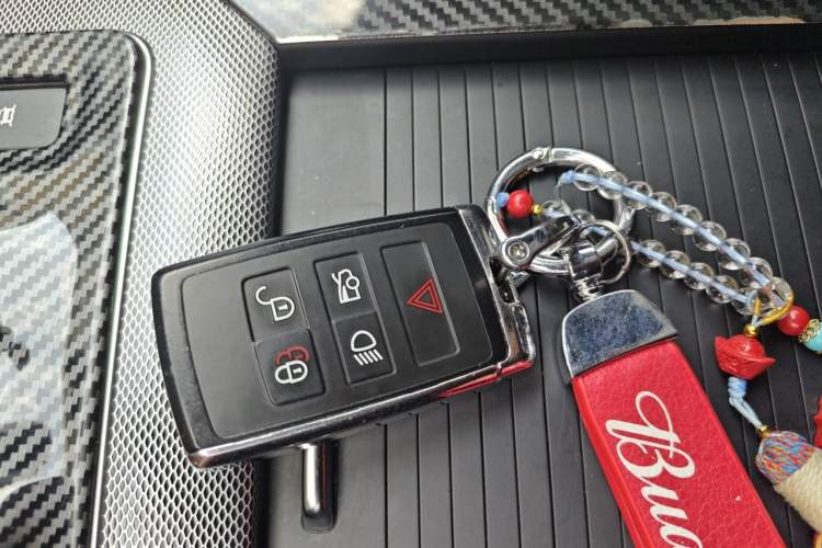 Used Jaguar XEL 2020 2.0T 200PS R-DYNAMIC Youth Sports Edition Vehicle Key