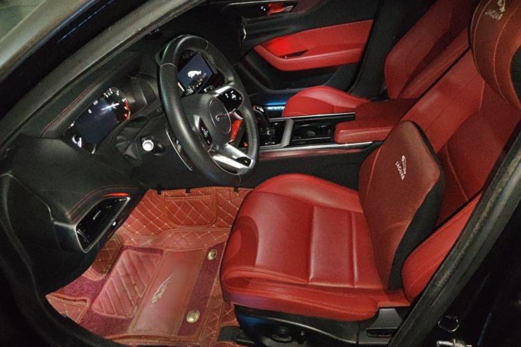 Used Jaguar XEL 2020 2.0T 200 PS R-DYNAMIC S Advanced Sport Edition Left Front Seat