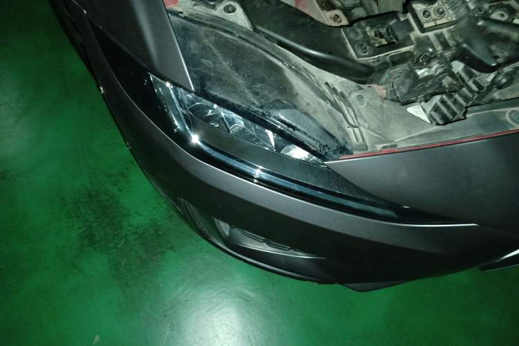 Used Jaguar XEL 2020 2.0T 200PS R-DYNAMIC Youth Sports Edition Right Front Headlight