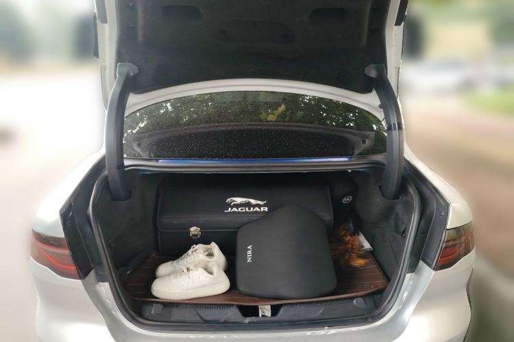 Used Jaguar XEL 2020 2.0T 200 PS R-DYNAMIC S Advanced Sport Edition Trunk