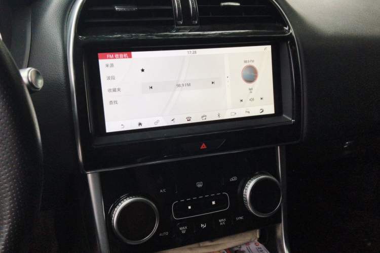 Used Jaguar XEL 2020 2.0T 200PS R-DYNAMIC Youth Sports Edition Audio And AC Panel