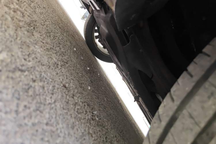 Used Jaguar XEL 2020 2.0T 200 PS R-DYNAMIC S Advanced Sport Edition Chassis Front Left