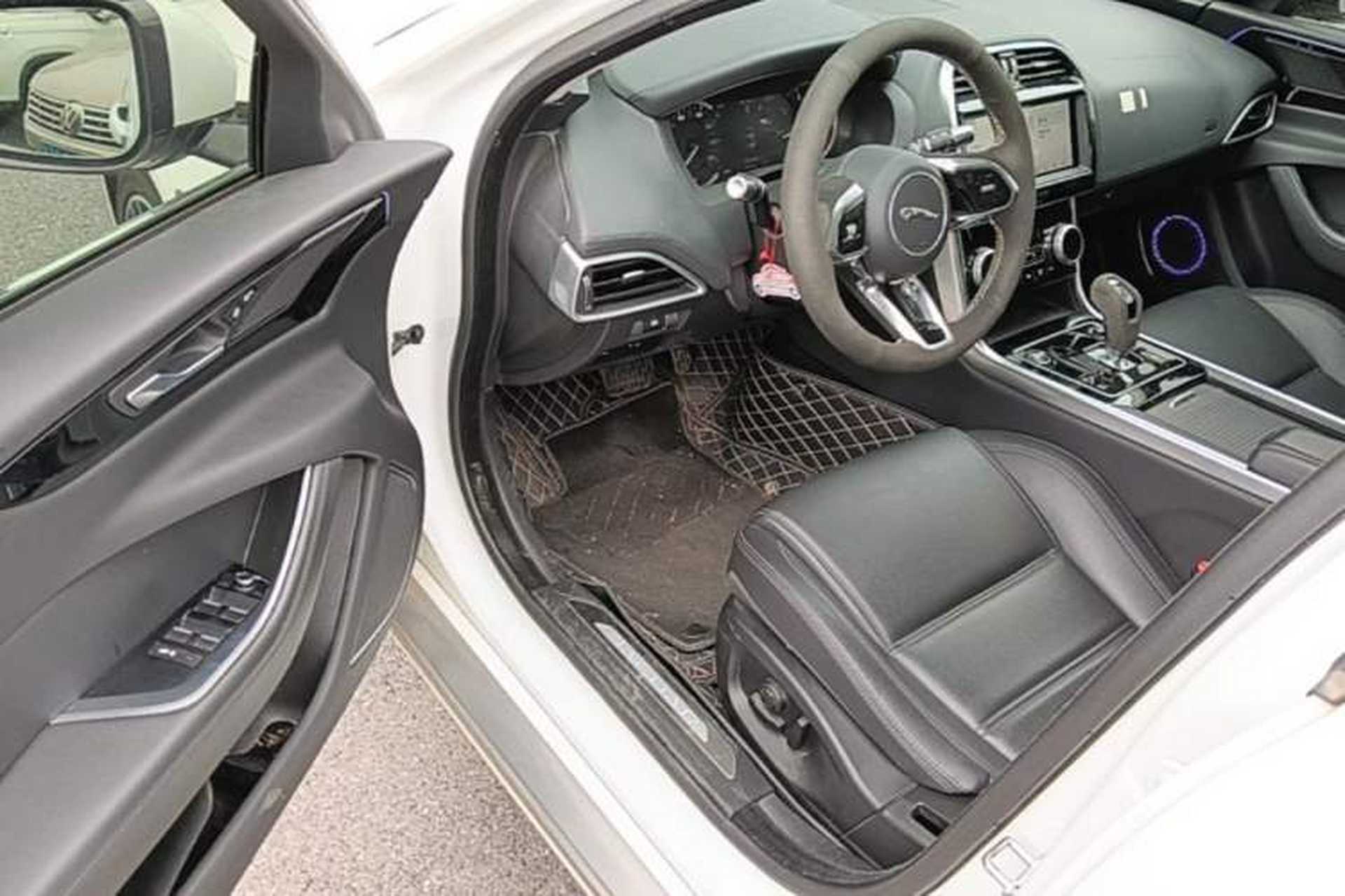 Used Jaguar XEL 2020 2.0T 200 PS S Advanced Elegance Edition Driver Seat