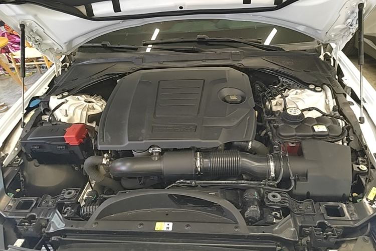 Used Jaguar XEL 2020 2.0T 200 PS R-DYNAMIC S Advanced Sport Edition Engine Bay