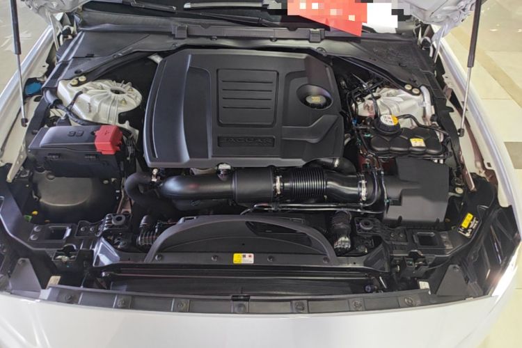 Used Jaguar XEL 2020 2.0T 200 PS R-DYNAMIC S Advanced Sport Edition Engine Bay