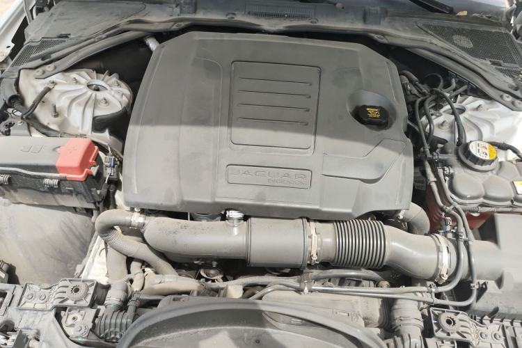Used Jaguar XEL 2020 2.0T 200 PS R-DYNAMIC S Advanced Sport Edition Engine Bay