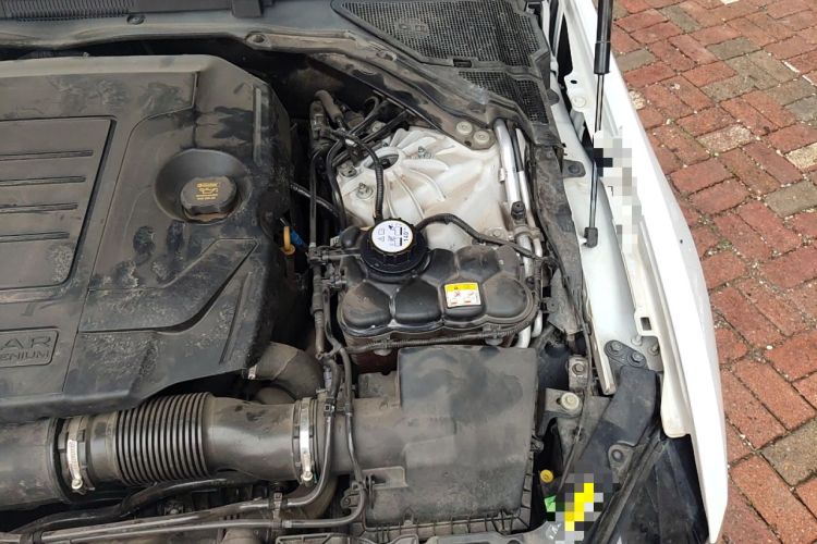 Used Jaguar XEL 2020 2.0T 200 PS S Advanced Elegance Edition Engine Bay Left