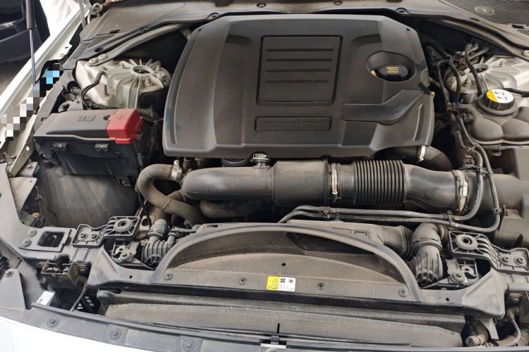 Used Jaguar XEL 2020 2.0T 200 PS R-DYNAMIC S Advanced Sport Edition Engine Bay