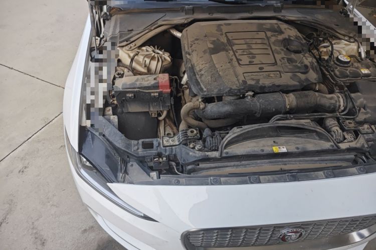 Used Jaguar XEL 2020 2.0T 200 PS S Advanced Elegance Edition Engine Bay Right