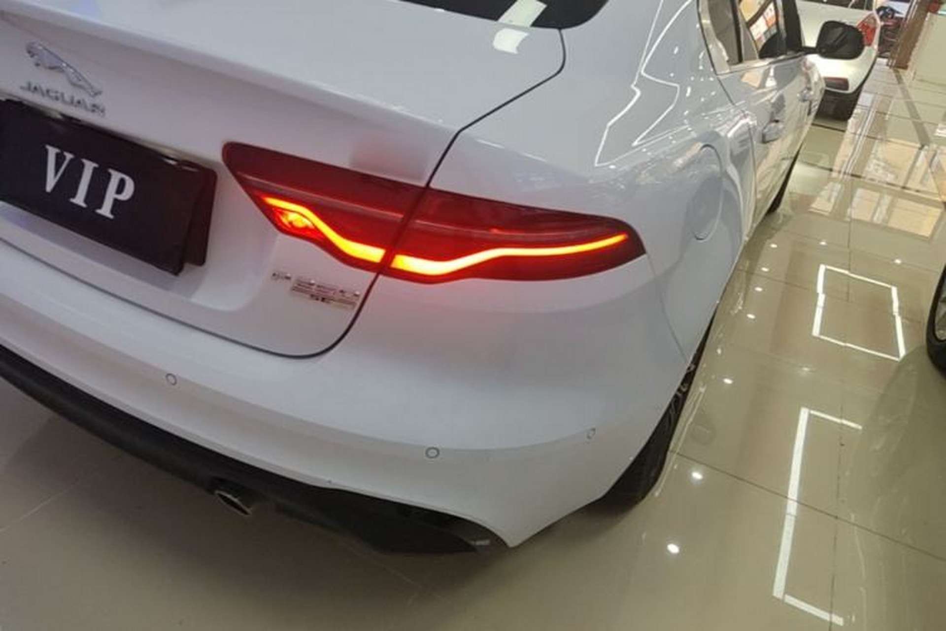 Used Jaguar XEL 2020 2.0T 250 PS SE Tech-Elegant Edition Exterior 3