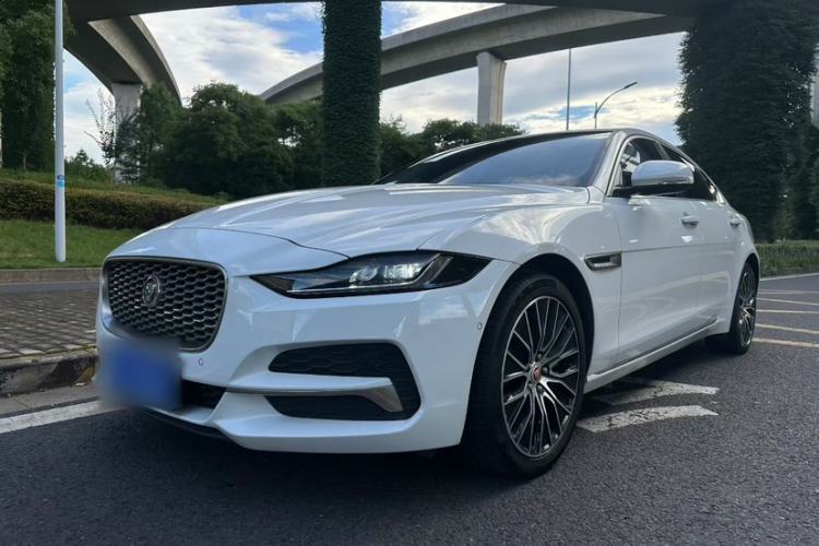 Used Jaguar XEL 2020 2.0T 250 PS SE Tech-Elegant Edition Exterior 4