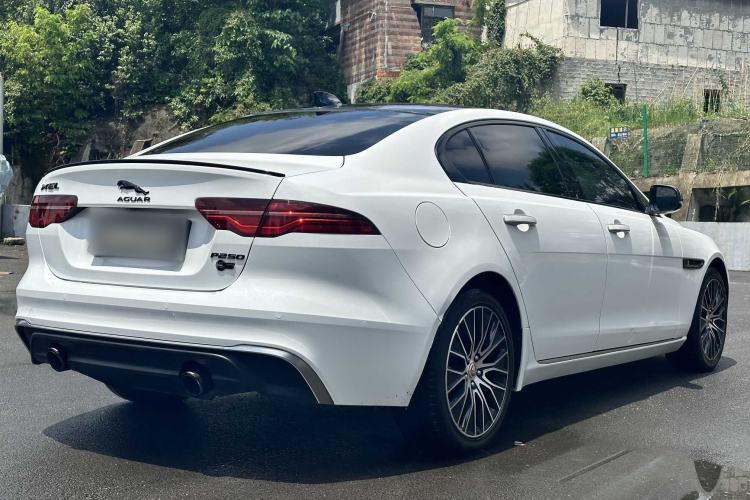 Used Jaguar XEL 2020 2.0T 200 PS S Advanced Elegance Edition Exterior 4
