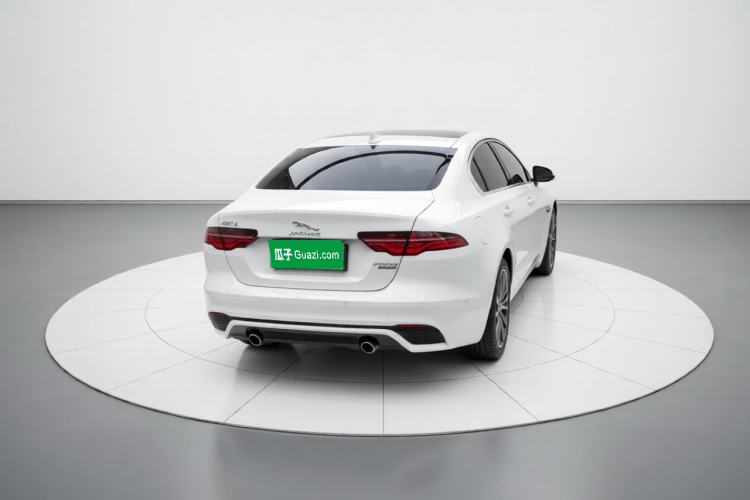 Used Jaguar XEL 2020 2.0T 200 PS R-DYNAMIC S Advanced Sport Edition Exterior 4