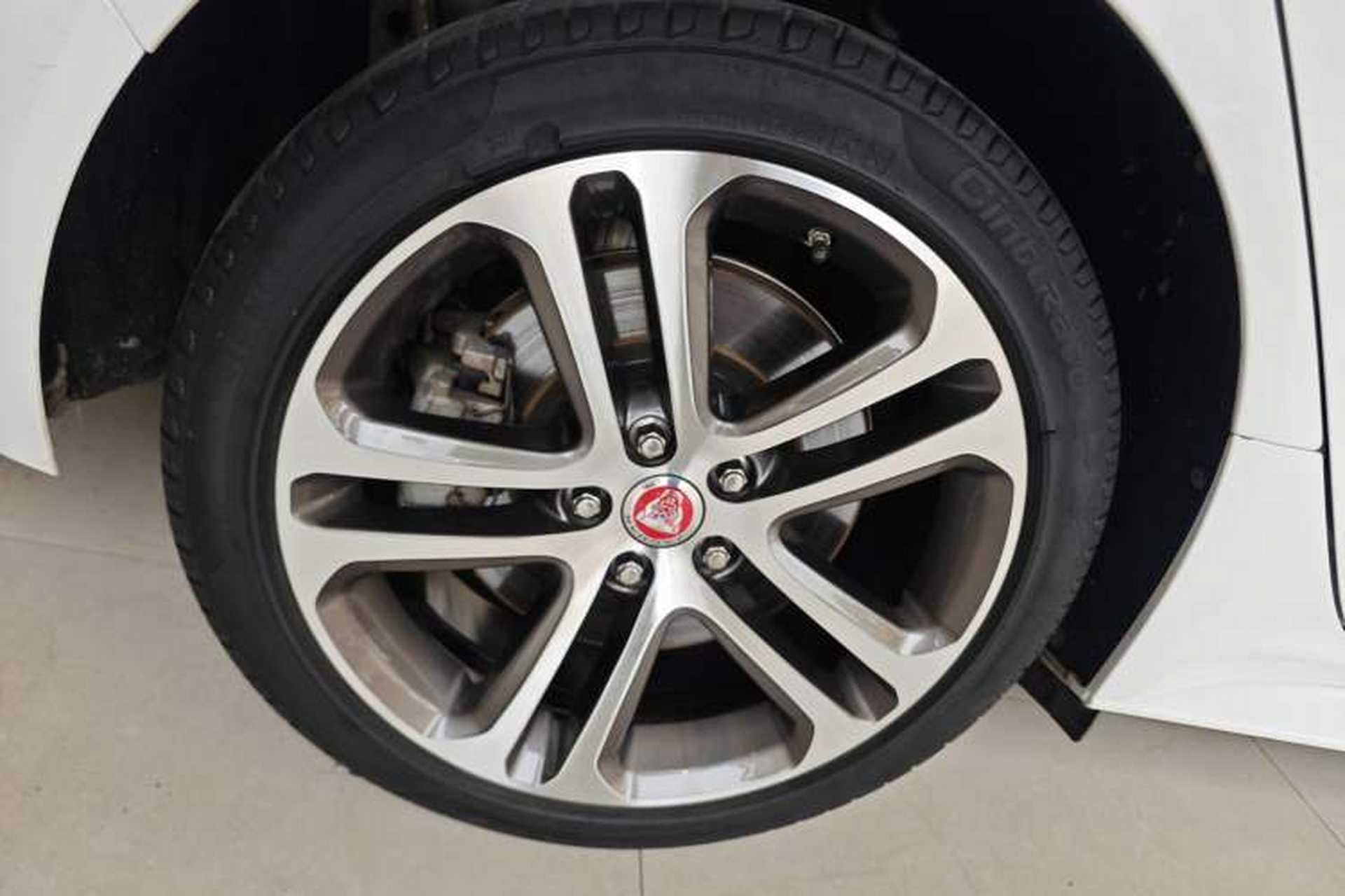 Used Jaguar XEL 2020 2.0T 200 PS R-DYNAMIC S Advanced Sport Edition Exterior 5