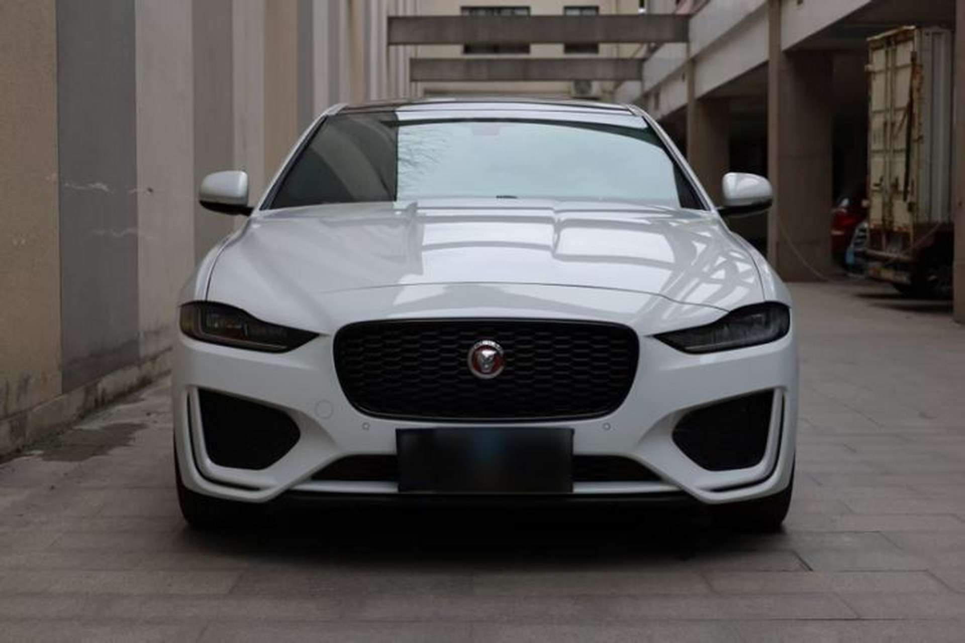 Used Jaguar XEL 2020 2.0T 200 PS R-DYNAMIC S Advanced Sport Edition Exterior 5