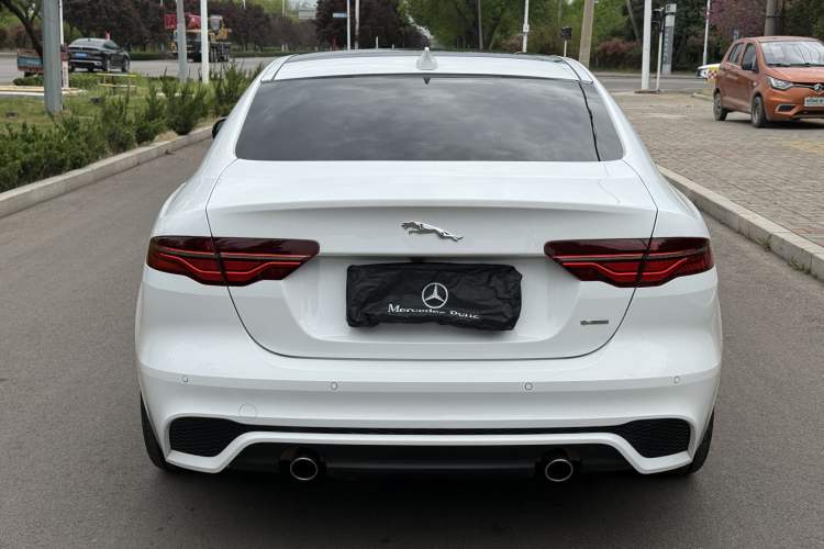 Used Jaguar XEL 2020 2.0T 200 PS R-DYNAMIC S Advanced Sport Edition Exterior 7