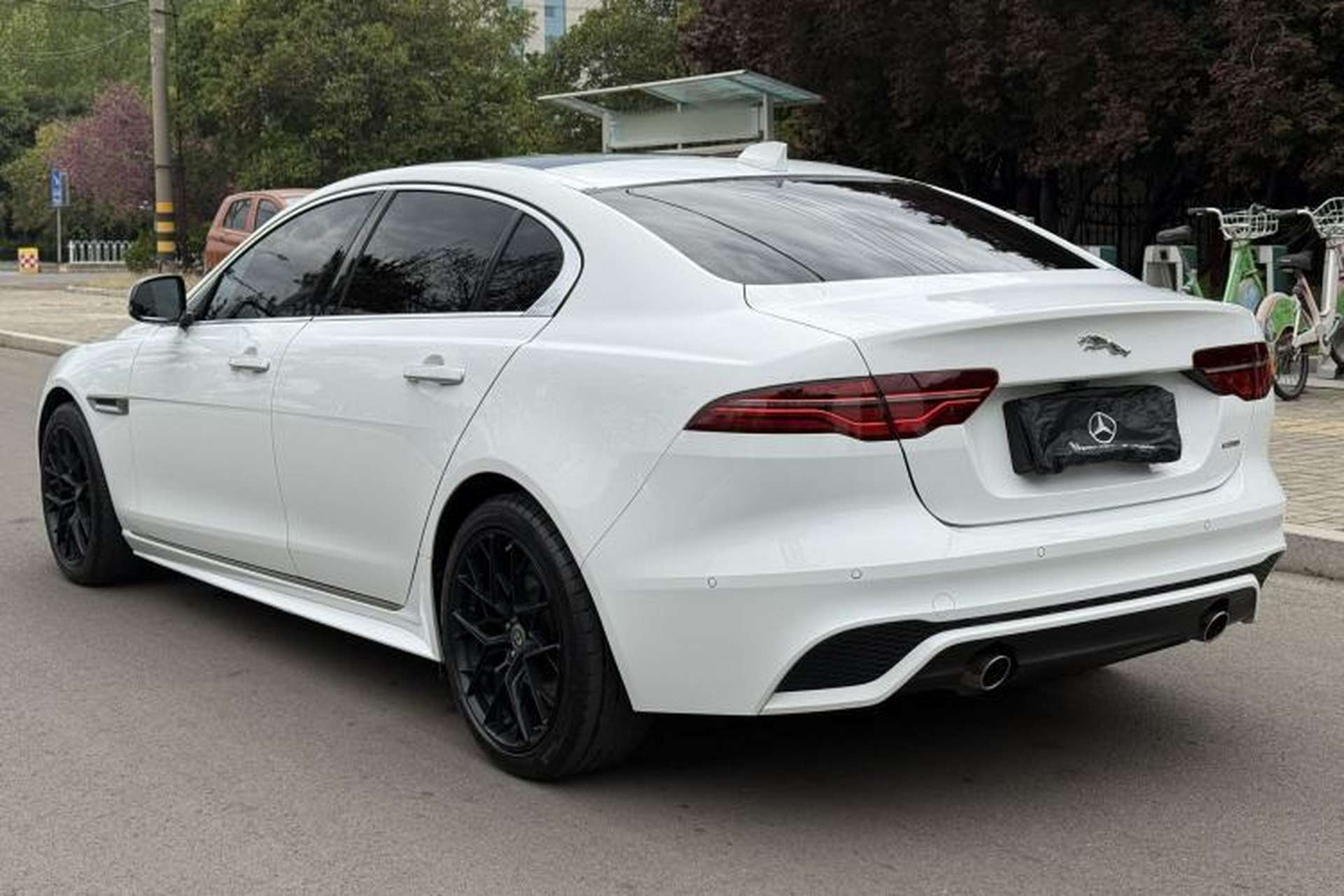 Used Jaguar XEL 2020 2.0T 200 PS R-DYNAMIC S Advanced Sport Edition Exterior 8